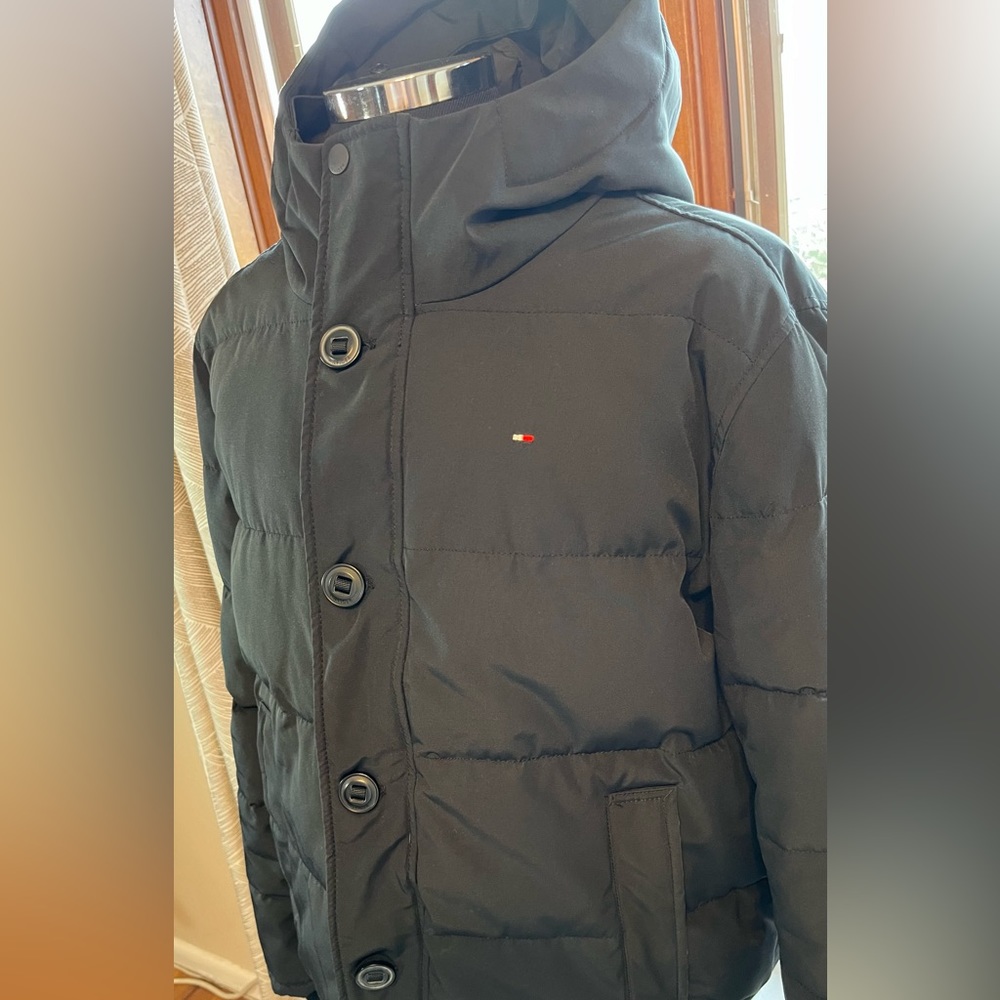 Tommy Hilfiger Black, Extra Large Coat.